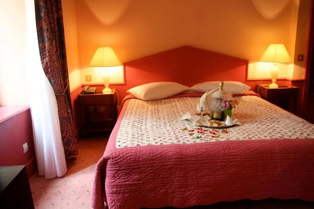 Hotel Le Cedre De Soyons